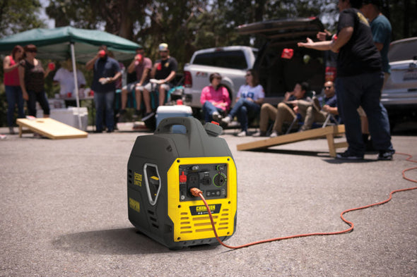 Champion  Model 200959 2000-WattUltralight Portable Dual Fuel Inverter Generator