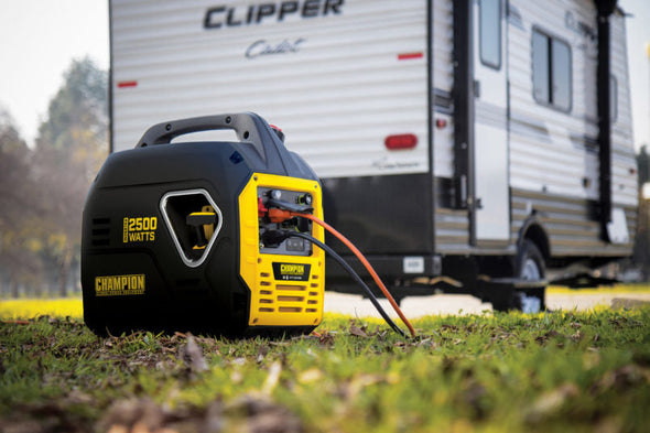 Champion  Model 200959 2000-WattUltralight Portable Dual Fuel Inverter Generator
